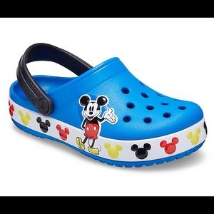 Mickey Mouse Crocs ( Size 8C) Toddler.